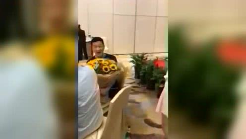 娱乐圈吃瓜少女日常,吃瓜少女的日常揭秘 第1张 娱乐圈吃瓜少女日常,吃瓜少女的日常揭秘 第1张