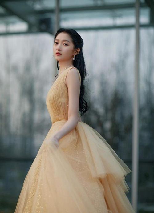 娱乐圈吃瓜爆料出轨女星,揭秘出轨女星背后的真相 第3张 娱乐圈吃瓜爆料出轨女星,揭秘出轨女星背后的真相 第3张